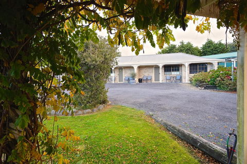Port Arthur Villas - Dentist Find 23