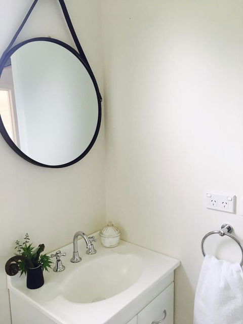 Twamley Farm - Dentists Australia 19