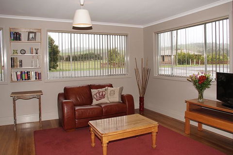 Pinestumps Holiday Home - Dentist Find 2