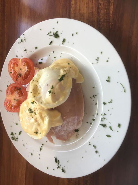 House On The Hill Bed And Breakfast - Dentists Australia 2