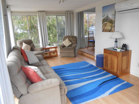 Bruny Ocean Cottage - Dentist Find 2