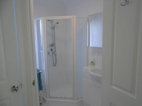 Bruny Ocean Cottage - Dentist Find 1