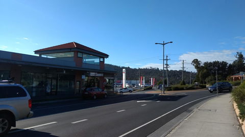 Hobart Villa - Dentist Find 16