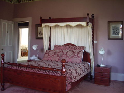Lucinda B&B - Dentist Find 17