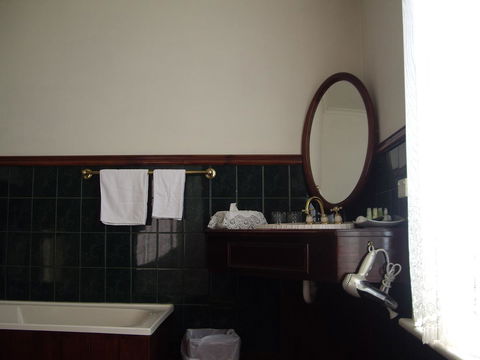 Lucinda B&B - Dentist Find 12