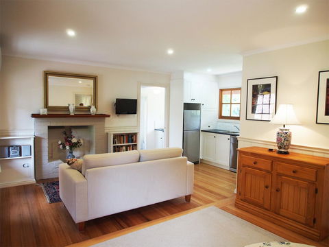 Tahara Cottage - Dentist Find 2