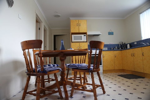 Sails On Port Sorell Boutique Apartments - Dentist Find 1