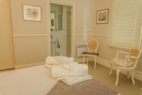 Glencoe Country Bed And Breakfast - Dentist Search 1