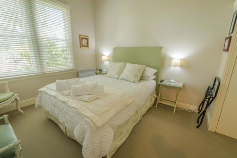 Glencoe Country Bed And Breakfast - Dentist Search 11