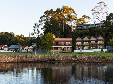 Strahan Village - Dentists Australia 36