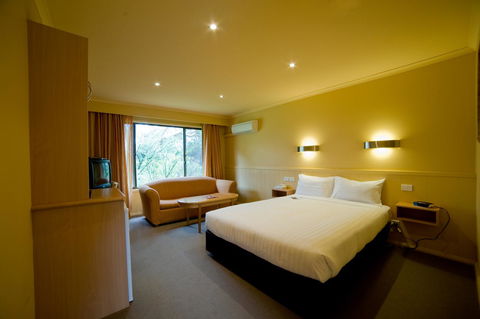 Strahan Village - Dentists Australia 40