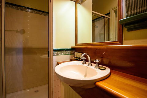 Strahan Village - Dentists Australia 28