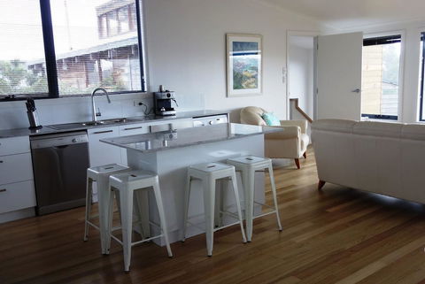 THE LOFT @ Bay Of Fires Seascape - Dentist Find 12