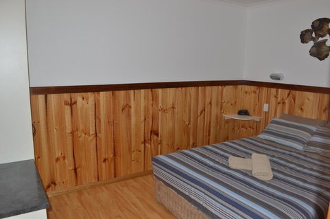 Captain Cook Holiday Park - Dentist Find 19