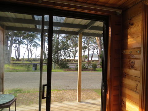 Captain Cook Holiday Park - Dentist Find 13