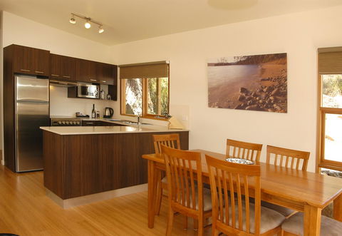 Stewarts Bay Lodge - Dentist Find 29