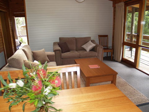Stewarts Bay Lodge - Dentist Find 19