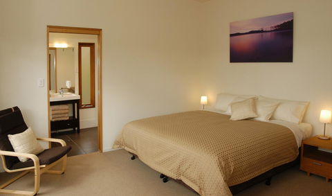 Stewarts Bay Lodge - Dentist Find 26
