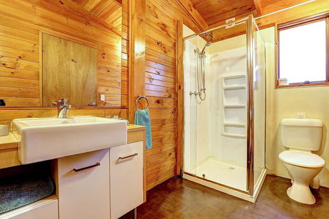 Stewarts Bay Lodge - Dentist Find 38