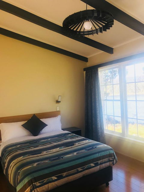 Fox And Hounds Inn - Dentist Find 14
