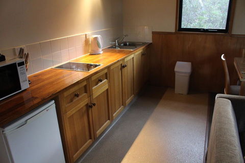 Cradle Mountain Wilderness Village - Dentist Search 35