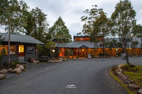 Cradle Mountain Wilderness Village - Dentist Search 3