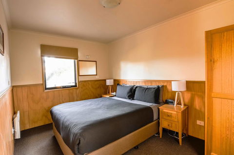 Cradle Mountain Wilderness Village - Dentist Search 17