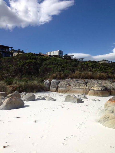 Holland House Bay Of Fires - Dentists Australia 4