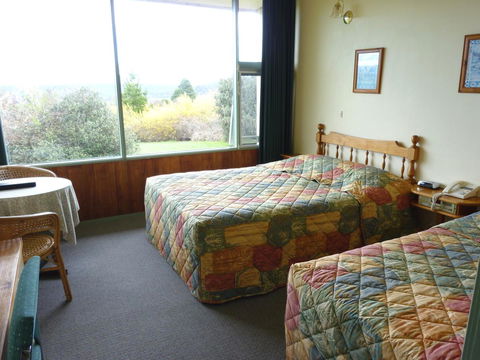 Mountain View Country Inn - Dentist Find 21