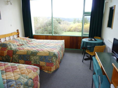 Mountain View Country Inn - Dentist Find 22