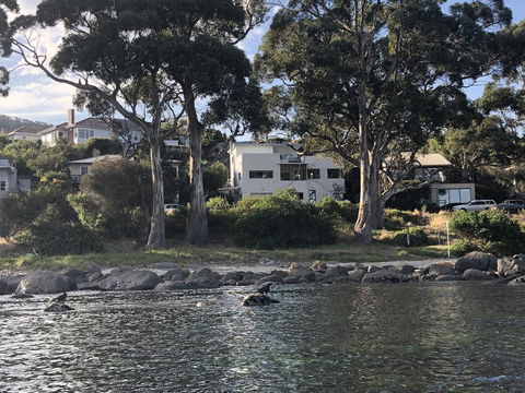 Beachside Taroona - Dentists Australia 20