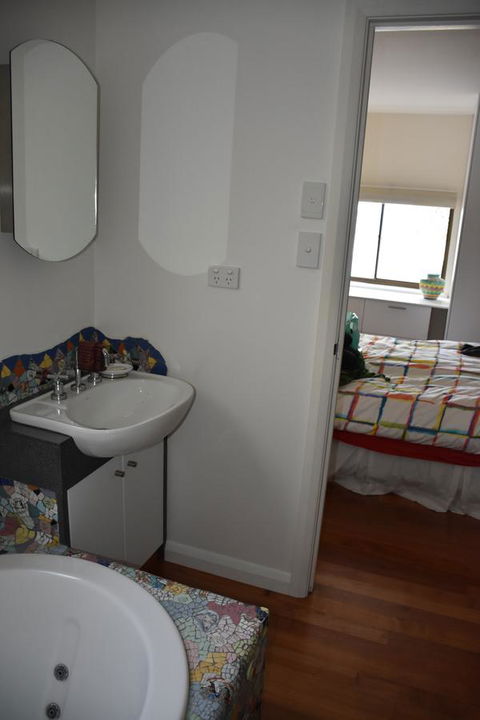 Beachside Taroona - Dentists Australia 4