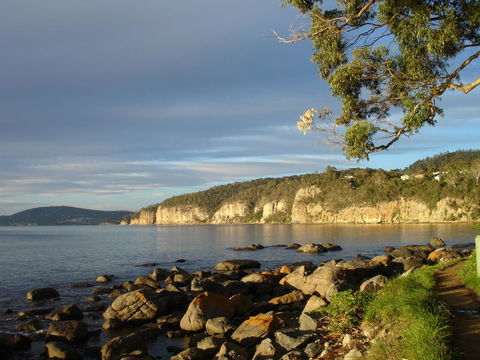 Beachside Taroona - Dentists Australia 24