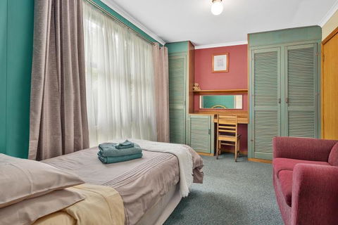 Green Views - Dentists Australia 1