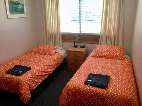 Orford Prosser Holiday Units - Dentists Australia 1