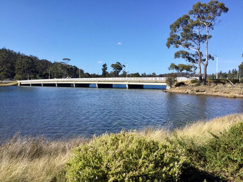 Orford Prosser Holiday Units - Dentists Australia 16