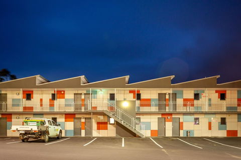 Kingston Hotel - Dentist Find 25