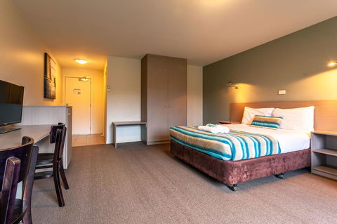 Kingston Hotel - Dentist Find 9