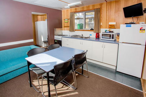 Discovery Parks â€“ Cradle Mountain - Dentists Australia 35