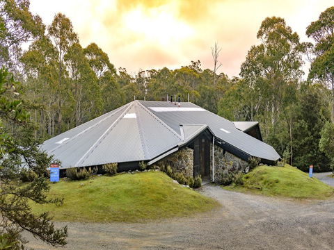 Discovery Parks â€“ Cradle Mountain - Dentists Australia 24