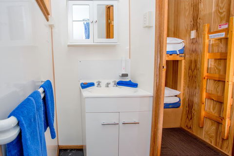 Discovery Parks â€“ Cradle Mountain - Dentists Australia 37