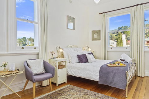 Cygnet Old Bank - Dentist Find 6