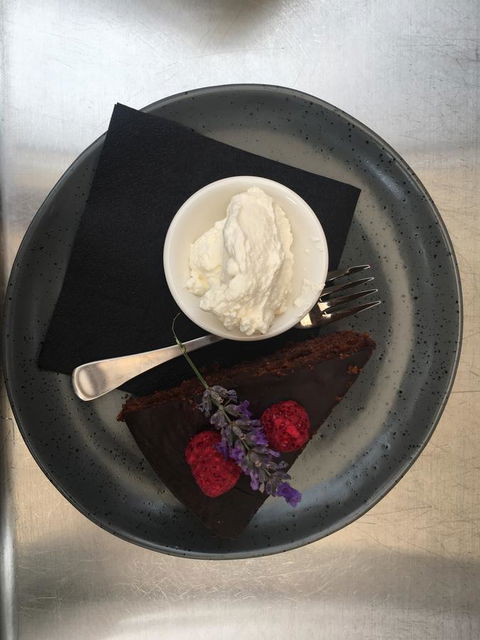 Cygnet Old Bank - Dentist Find 33