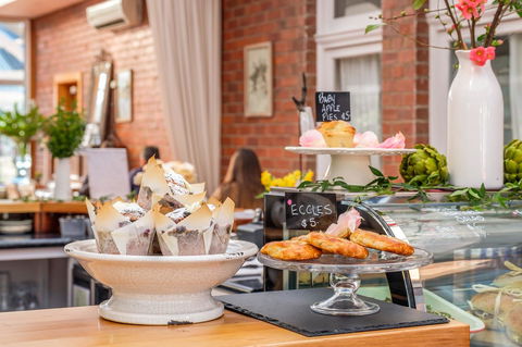 Cygnet Old Bank - Dentist Find 19