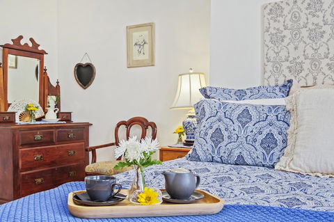 Cygnet Old Bank - Dentist Find 2