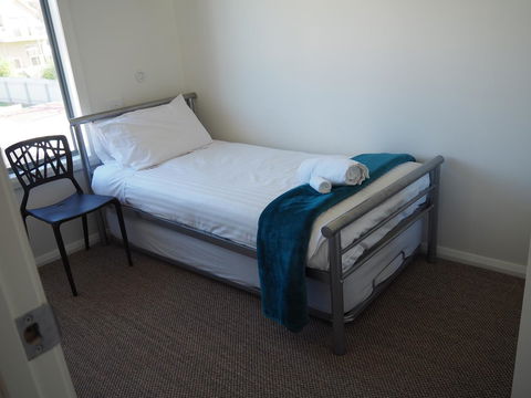 GRANITE BEACH HOUSE @ Bay Of Fires - Dentists Australia 7