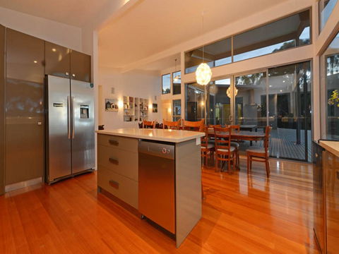 Cloudy Bay Lagoon Estate - Dentist Find 6