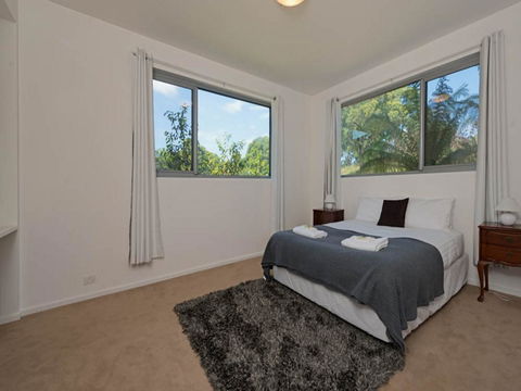 Cloudy Bay Lagoon Estate - Dentist Find 13
