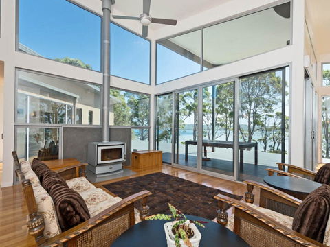 Cloudy Bay Lagoon Estate - Dentist Find 3