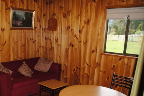 The Wombat Lodge - Dentist Find 6